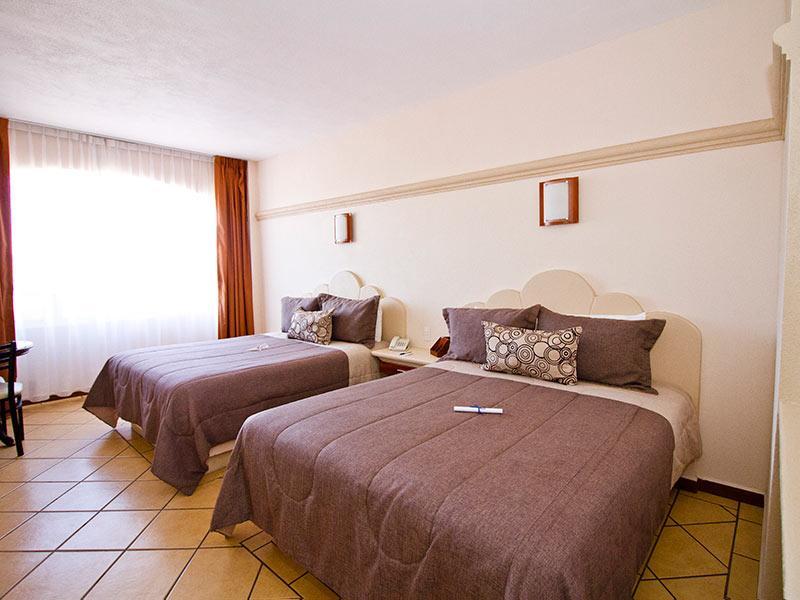 צ'יגנהופאן Hotel 9 Manantiales מראה חיצוני תמונה